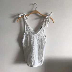 AERIE TIE TANK